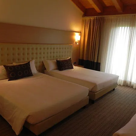 Th - Parchi Del Garda 4* Λατζίζε