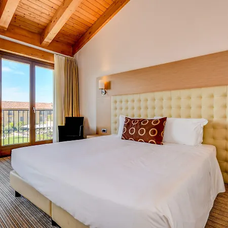 Hotel Th - Parchi Del Garda