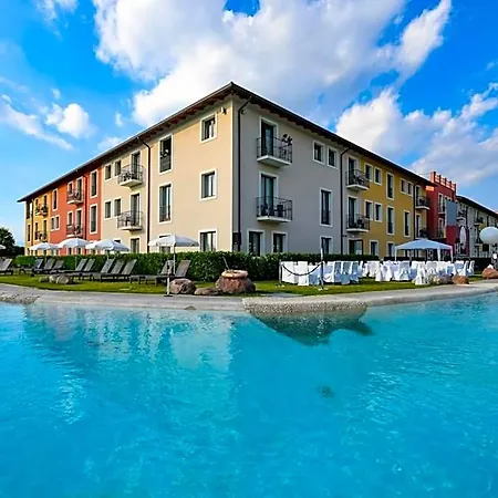 Th - Parchi Del Garda فندق