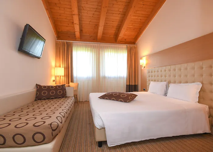 호텔 Th - Parchi Del Garda 라찌제