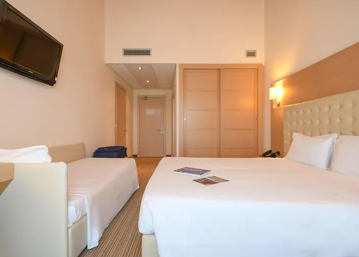 Th - Parchi Del Garda 호텔 4*