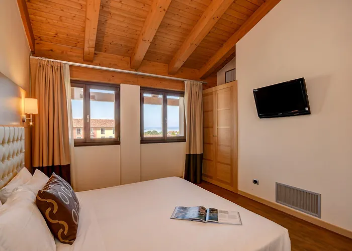 호텔 Th - Parchi Del Garda