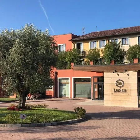 Th - Parchi Del Garda 호텔 4*