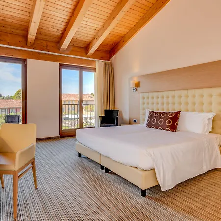 Th - Parchi Del Garda Otel Lazise