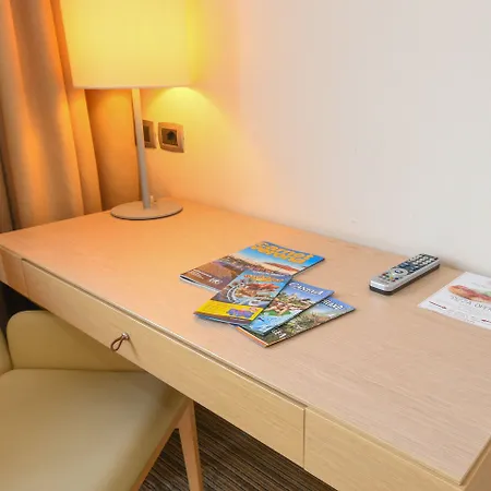Otel Th - Parchi Del Garda Lazise